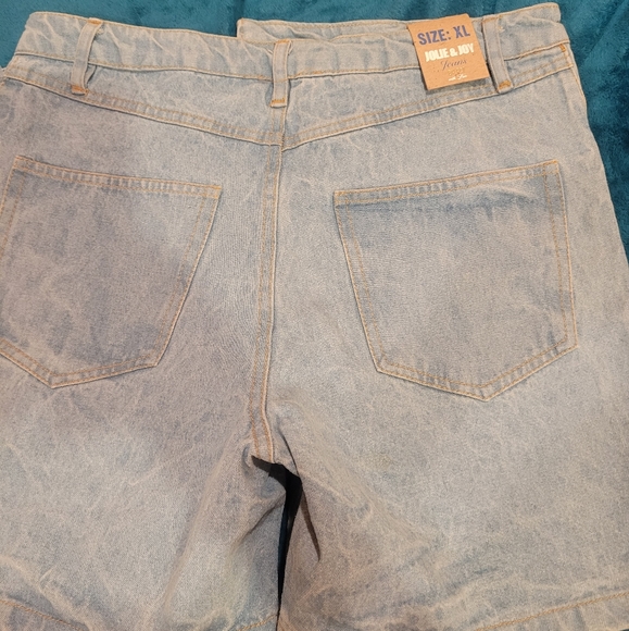 Summer denim shorts - Picture 2 of 3